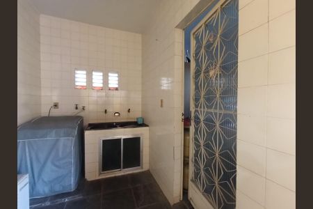 Casa para alugar com 200m², 2 quartos e 4 vagas Casa para alugar com 200m², 2 quartos e 4 vagasÁrea de Serviço