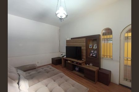 Sala de casa para alugar com 2 quartos, 200m² em Heliópolis, Belford Roxo