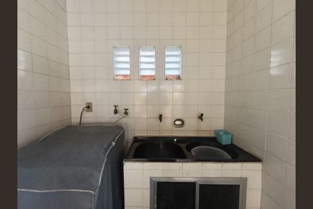 Casa para alugar com 200m², 2 quartos e 4 vagas Casa para alugar com 200m², 2 quartos e 4 vagasÁrea de Serviço