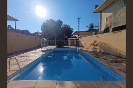 Casa para alugar com 200m², 2 quartos e 4 vagas Casa para alugar com 200m², 2 quartos e 4 vagasPiscina