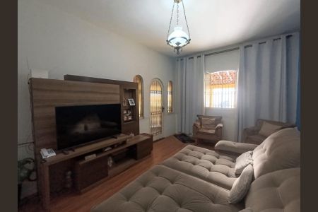 Sala de casa para alugar com 2 quartos, 200m² em Heliópolis, Belford Roxo