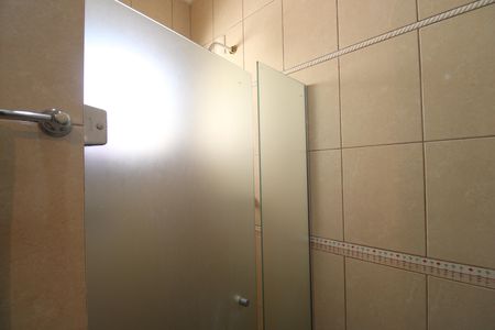 Casa de condomínio à venda com 200m², 3 quartos e 2 vagasBanheiro da suíte 2