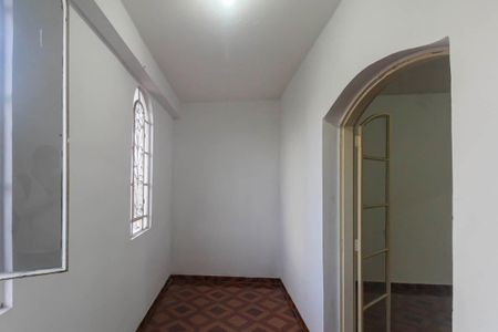 Casa para alugar com 120m², 2 quartos e 1 vaga