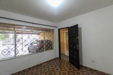 Casa para alugar com 120m², 2 quartos e 1 vaga