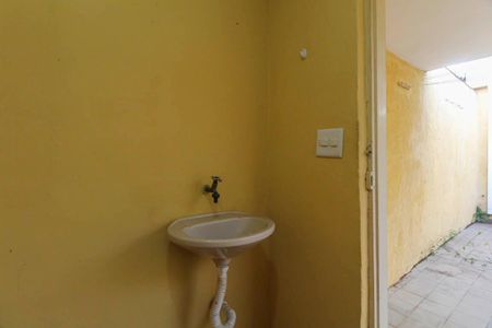 Casa para alugar com 120m², 2 quartos e 1 vaga