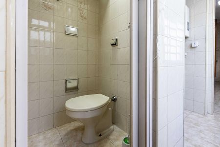 Apartamento para alugar com 97m², 3 quartos e 1 vaga Apartamento para alugar com 97m², 3 quartos e 1 vagaBanheiro de Serviço