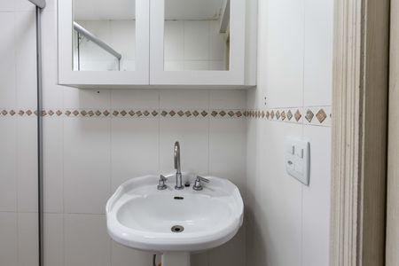Apartamento para alugar com 97m², 3 quartos e 1 vaga Apartamento para alugar com 97m², 3 quartos e 1 vagaQuarto 1 - Banheiro da Suite