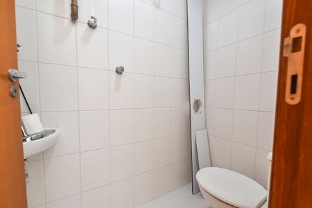 Apartamento para alugar com 91m², 4 quartos e 2 vagas Apartamento para alugar com 91m², 4 quartos e 2 vagasBanheiro de serviço