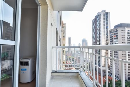 Apartamento para alugar com 91m², 4 quartos e 2 vagas Apartamento para alugar com 91m², 4 quartos e 2 vagasVaranda
