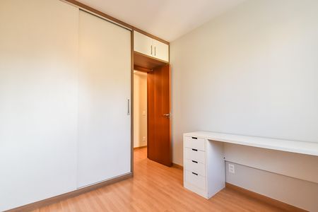 Apartamento para alugar com 91m², 4 quartos e 2 vagas Apartamento para alugar com 91m², 4 quartos e 2 vagasQuarto 2