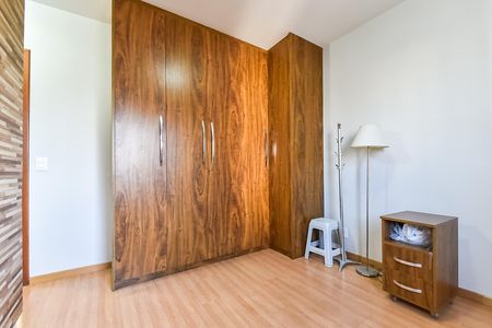 Apartamento para alugar com 91m², 4 quartos e 2 vagas Apartamento para alugar com 91m², 4 quartos e 2 vagasSuíte