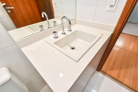 Apartamento para alugar com 91m², 4 quartos e 2 vagas Apartamento para alugar com 91m², 4 quartos e 2 vagasBanheiro da suíte