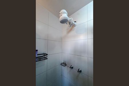 Banheiro de kitnet/studio para alugar com 1 quarto, 19m² em Brás, São Paulo