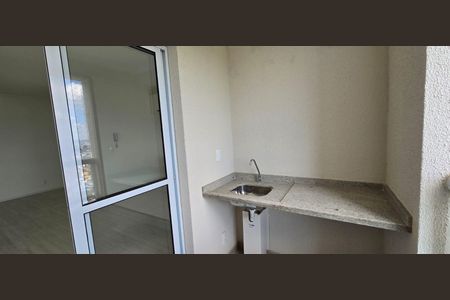 Apartamento para alugar com 69m², 2 quartos e 1 vaga Apartamento para alugar com 69m², 2 quartos e 1 vagaVaranda