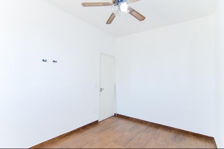 Apartamento à venda com 83m², 3 quartos e 1 vagaQuarto 2 