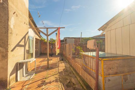 Casa à venda com 140m², 3 quartos e 4 vagasÁrea de Serviço