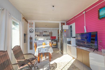 Varanda de casa à venda com 3 quartos, 140m² em Mathias Velho, Canoas