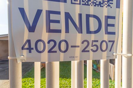 Casa à venda com 140m², 3 quartos e 4 vagasplaca