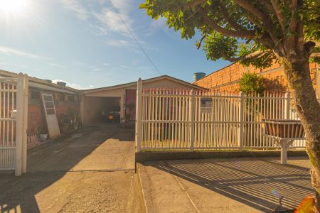Casa à venda com 140m², 3 quartos e 4 vagasFachada/placa