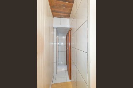 Casa à venda com 140m², 3 quartos e 4 vagasBanheiro Corredor
