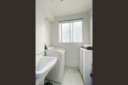 Apartamento à venda com 52m², 2 quartos e 1 vaga Apartamento à venda com 52m², 2 quartos e 1 vagaCozinha e Área de Serviço