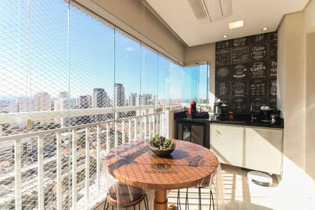 Apartamento à venda com 62m², 2 quartos e 1 vagaVaranda 