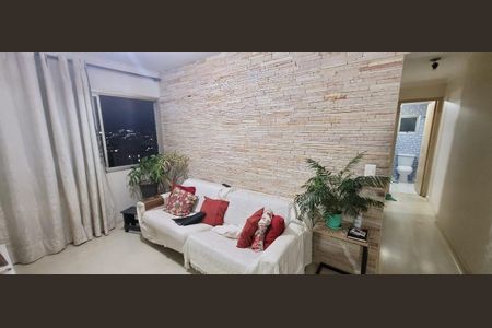 Sala de apartamento à venda com 2 quartos, 52m² em Jardim Regina, São Paulo