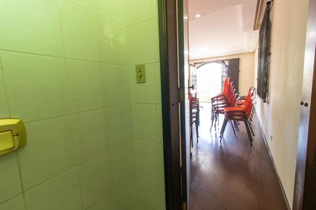 Casa para alugar com 200m², 3 quartos e 1 vagaLavabo