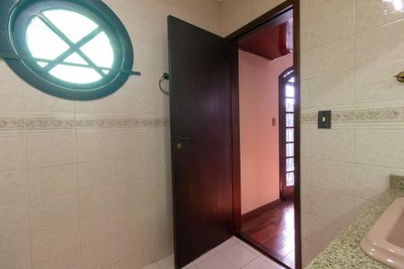 Casa para alugar com 200m², 3 quartos e 1 vagaBanheiro da Suíte