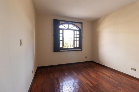 Casa para alugar com 200m², 3 quartos e 1 vagaQuarto 1