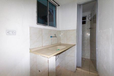 Kitnet de casa para alugar com 1 quarto, 35m² em Cidade Patriarca, São Paulo