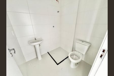 Studio à venda com 31m², 1 quarto e sem vaga Studio à venda com 31m², 1 quarto e sem vagaBanheiro