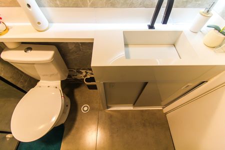 Banheiro de apartamento à venda com 2 quartos, 33m² em Vila Curuçá Velha, São Paulo