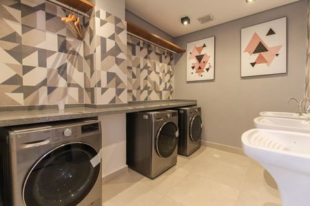 Apartamento à venda com 33m², 2 quartos e sem vaga Apartamento à venda com 33m², 2 quartos e sem vagaLavanderia