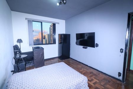 Apartamento à venda com 160m², 3 quartos e 1 vaga Apartamento à venda com 160m², 3 quartos e 1 vagaQuarto 1