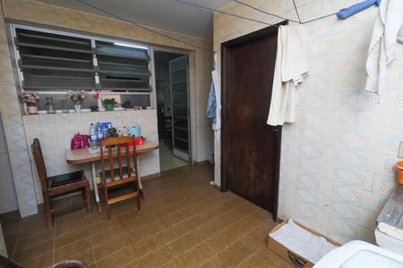 Apartamento à venda com 160m², 3 quartos e 1 vaga Apartamento à venda com 160m², 3 quartos e 1 vagaÁrea de Serviço
