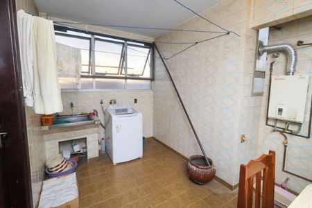 Área de Serviço de apartamento à venda com 3 quartos, 160m² em Vila Bastos, Santo André