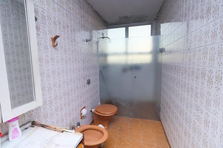 Apartamento à venda com 160m², 3 quartos e 1 vaga Apartamento à venda com 160m², 3 quartos e 1 vagaBanheiro da Suíte