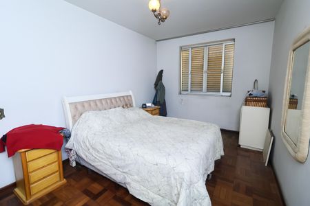 Apartamento à venda com 160m², 3 quartos e 1 vaga Apartamento à venda com 160m², 3 quartos e 1 vagaSuíte