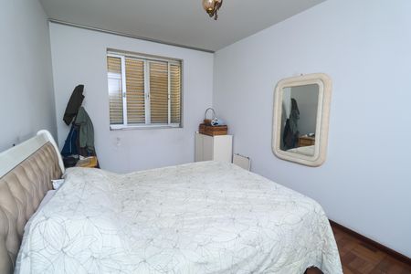 Apartamento à venda com 160m², 3 quartos e 1 vaga Apartamento à venda com 160m², 3 quartos e 1 vagaSuíte