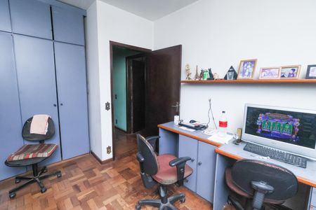 Apartamento à venda com 160m², 3 quartos e 1 vaga Apartamento à venda com 160m², 3 quartos e 1 vagaQuarto 2