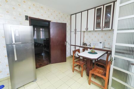 Apartamento à venda com 160m², 3 quartos e 1 vaga Apartamento à venda com 160m², 3 quartos e 1 vagaCozinha
