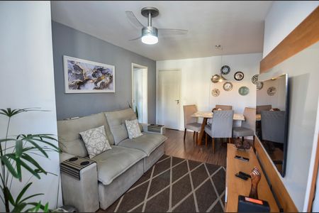 Apartamento à venda com 68m², 2 quartos e 1 vagaSala