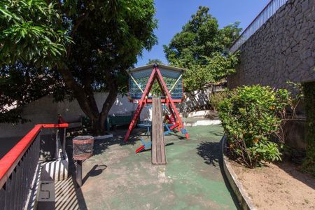 Apartamento à venda com 68m², 2 quartos e 1 vagaÁrea comum