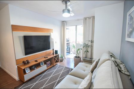 Apartamento à venda com 68m², 2 quartos e 1 vagaSala