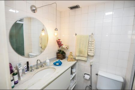 Apartamento à venda com 68m², 2 quartos e 1 vagaBanheiro