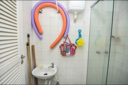 Apartamento à venda com 68m², 2 quartos e 1 vagaBanheiro de Serviço