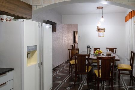Casa para alugar com 300m², 4 quartos e 2 vagasCozinha