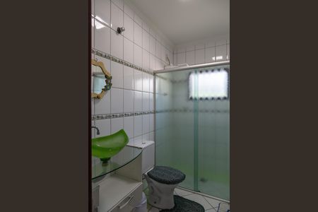 Casa para alugar com 300m², 4 quartos e 2 vagasBanheiro social 1