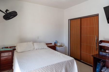 Casa para alugar com 300m², 4 quartos e 2 vagasQuarto 4 suíte